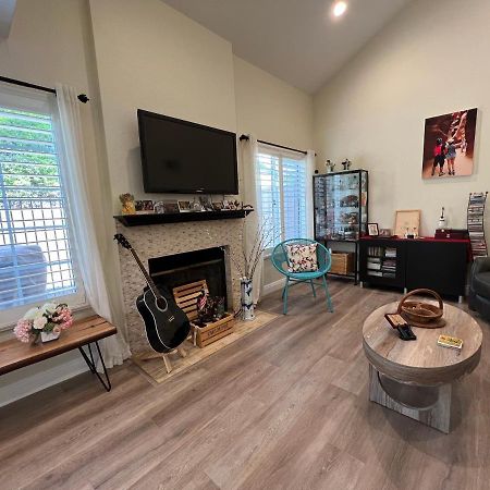 Serenity At Chambre D'Amour8 Anaheim Luaran gambar
